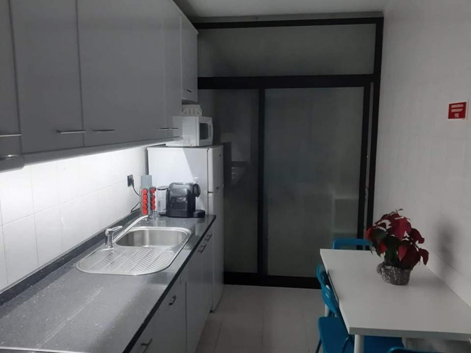 Guesthouse Metro Station Матосиньос Екстериор снимка