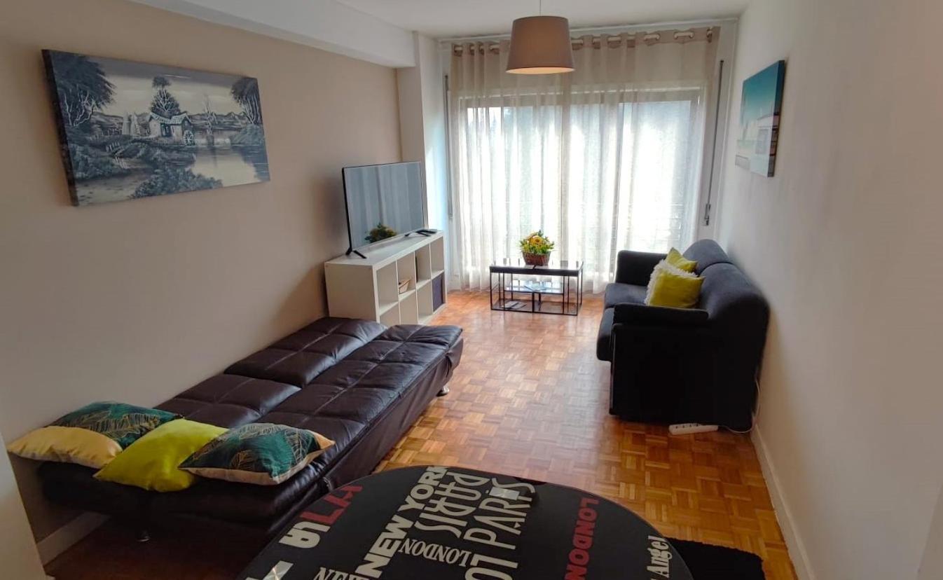 Guesthouse Metro Station Матосиньос Екстериор снимка