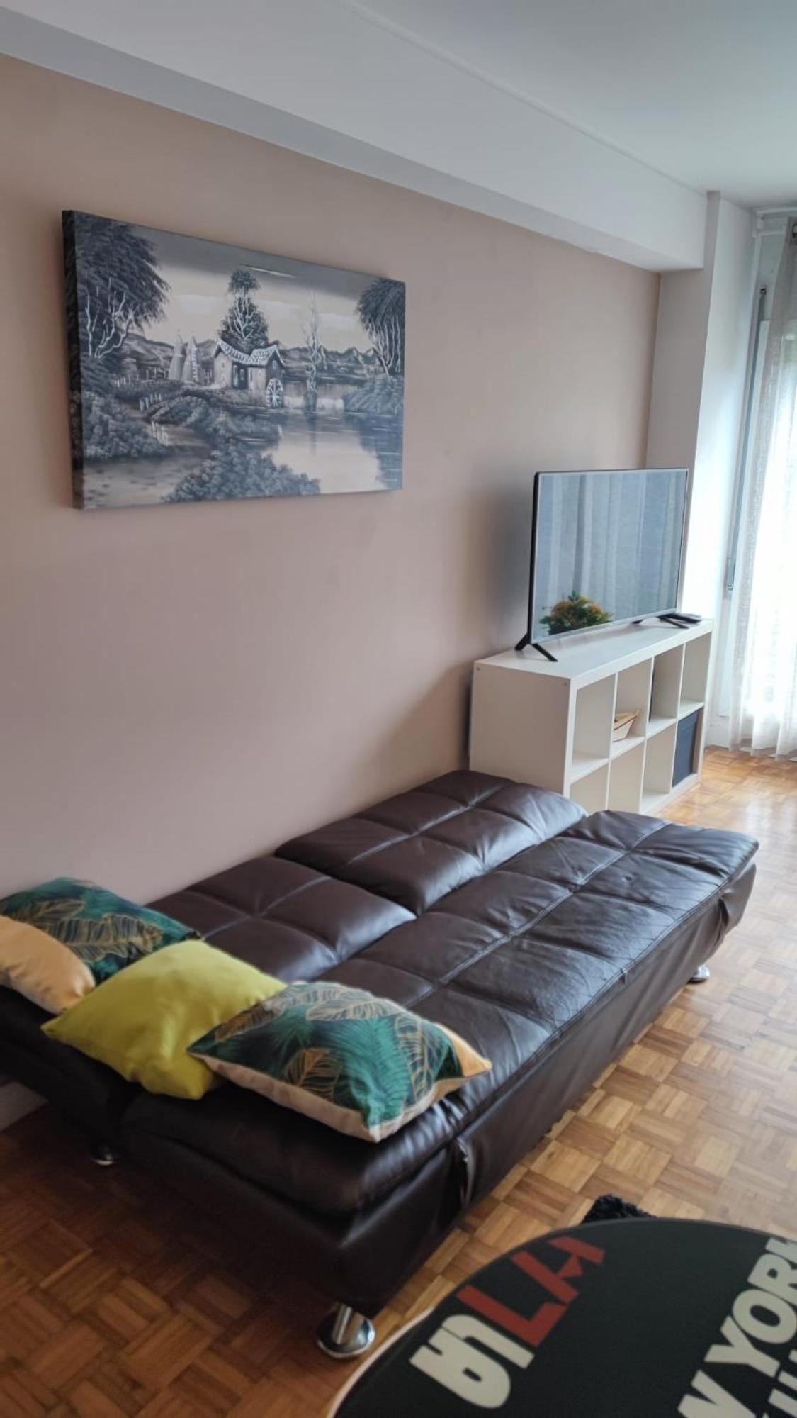 Guesthouse Metro Station Матосиньос Екстериор снимка